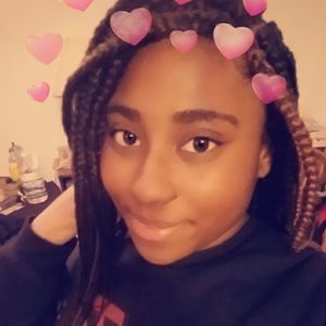 Meet your Posher, Leeanna